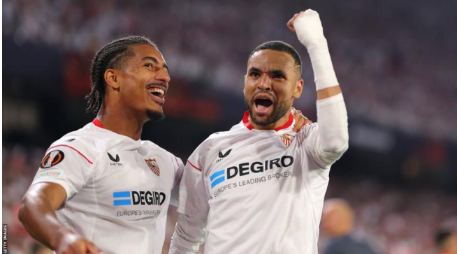 พวกเขาตกรอบ